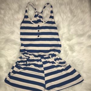 ❌SOLD ON Ⓜ️❌Striped Romper
